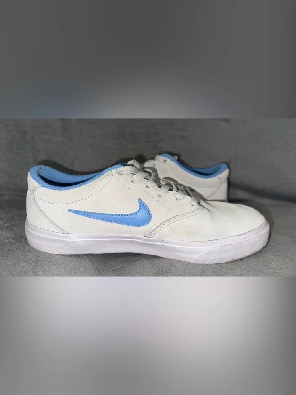 Nike classic low